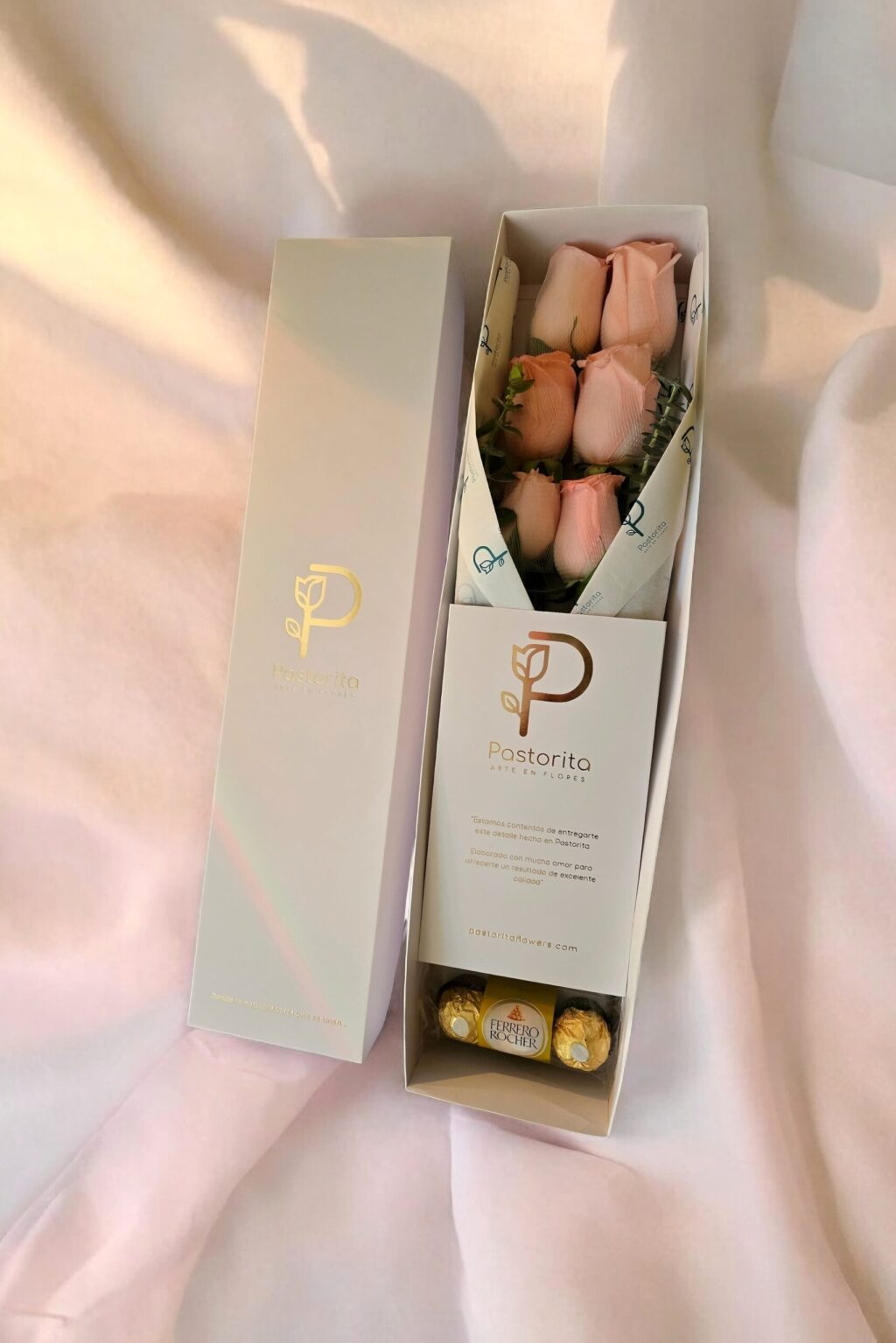 Caja Premium 50cm Rosa Rosada