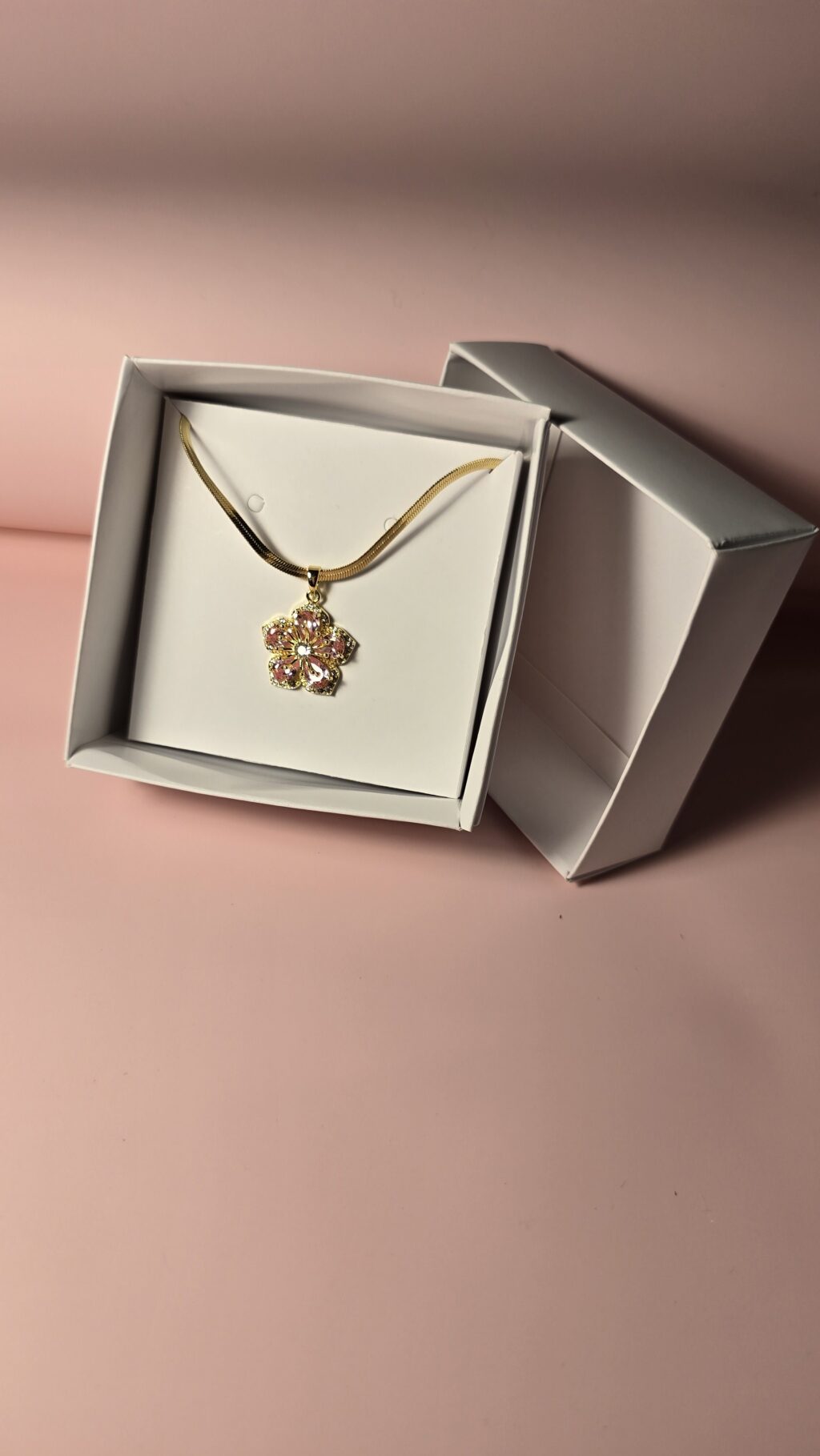Collar Delia